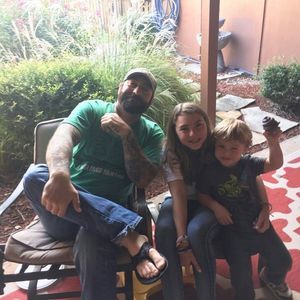 Meet your Posher, Dennis